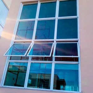 Fachada em vidros linha Gold